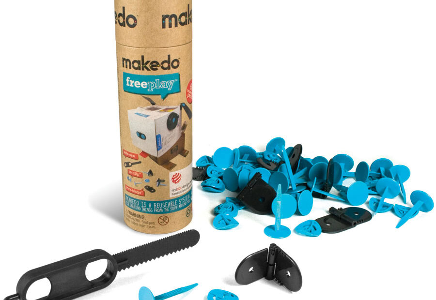 makedo freeplay box with plastic makedo connectors.